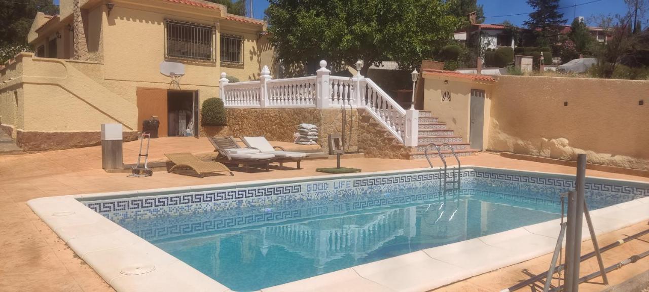 Villa Alto Oasis Siete Aguas Exterior foto